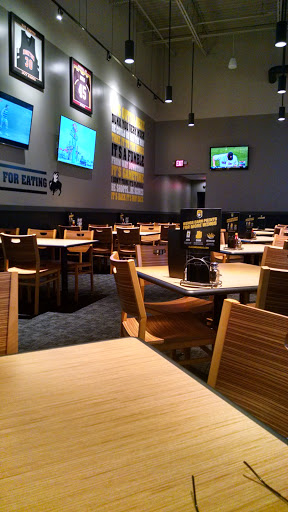 Chicken Wings Restaurant «Buffalo Wild Wings», reviews and photos, 1001 Ironton Hills Dr, Ironton, OH 45638, USA