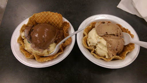 Ice Cream Shop «Schoolhouse Creamery (Ice Cream)», reviews and photos, 715 N 77 Sunshine Strip, Harlingen, TX 78550, USA