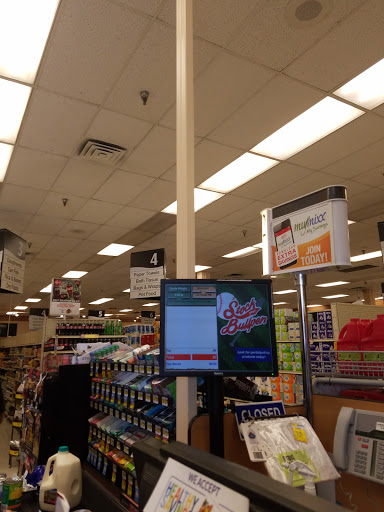 Grocery Store «Jewel-Osco», reviews and photos, 16 S Waukegan Rd, Deerfield, IL 60015, USA