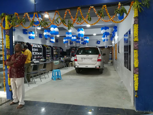 Car Fashions, Beside Anand Regency Hotel, Jampet Rd, Devarapalli, Rajahmundry, Andhra Pradesh 533101, India, Auto_Accessories_Store, state AP