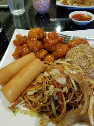 Chinese Restaurant «Little China Restaurant», reviews and photos, 208 SW 43rd St, Renton, WA 98057, USA