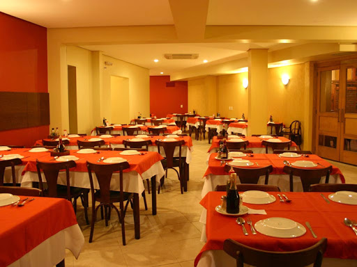 Restaurante Copacabana, Praça Garibaldi, 2 - Cidade Baixa, Porto Alegre - RS, 90050-020, Brasil, Restaurantes_Italianos, estado Rio Grande do Sul