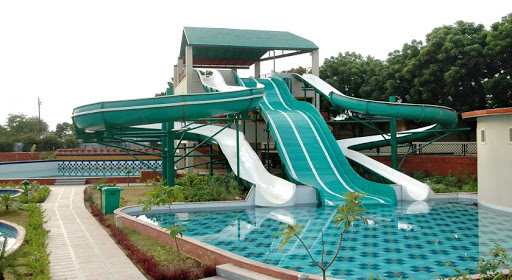 Holiday Village Resort, Survey No. 110, N.H.8/A, Anjar-Galpadar Road, Near Navratna Residency, Meghpar Borichi, Anjar, Gandhidham, Gujarat 370201, India, Resort, state GJ
