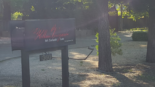Kelham Vineyards