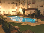 piscina noche.jpg Alquiler de piso/apartamento con piscina y terraza en Rota, Edificio Star
