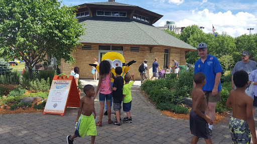 Recreation Center «St Louis Park Rec Center», reviews and photos, 3700 Monterey Dr, St Louis Park, MN 55416, USA