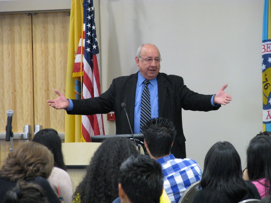 USHLI Logo and Header