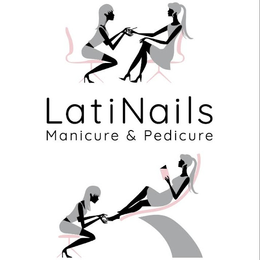 LatiNails logo