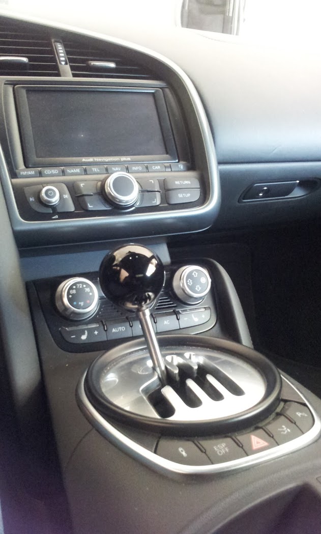 See This Modded Audi A4 Shift Gears With A Gated Manual Transmission