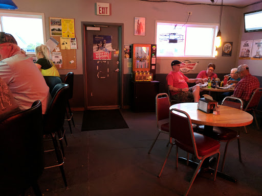 Bar & Grill «The Dirty Gun Bar & Grill», reviews and photos, 224 S Woodard Ave, Amenia, ND 58004, USA