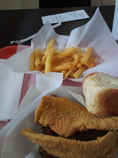 Fast Food Restaurant «Louisiana Famous Fried Chicken and Seafood», reviews and photos, 11311 Veterans Memorial Dr, Houston, TX 77067, USA