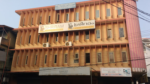 Shriram Transport Finance Company Ltd, Floor II, Sreepadam Building, Cherooty Rd, Mananchira, Kozhikode, Kerala 673032, India, Loan_Agency, state KL