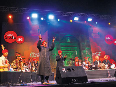 Chugge Khan's performance during the Jaipur Literature Festival.