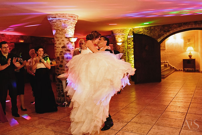 Reportaje de boda civil en Aldea Santillana