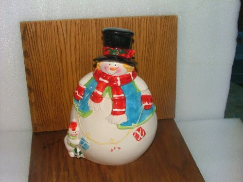  Snowman Cookie Jar. 11