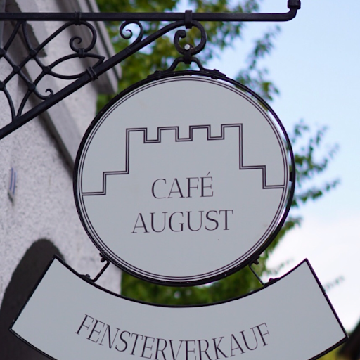 Café August logo