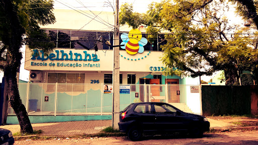 Escola De Educação Infantil Abelhinha, R. Vidal de Negreiros, 296 - São José, Porto Alegre - RS, 91520-480, Brasil, Educação_Pré_escolas, estado Rio Grande do Sul