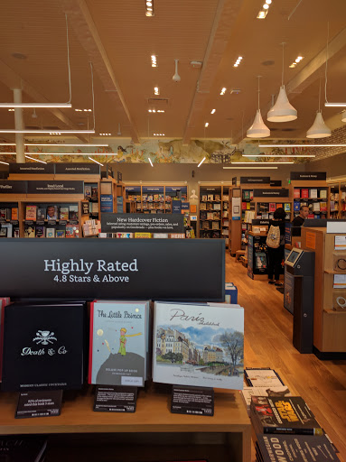 Book Store «Amazon Books», reviews and photos, 4545 La Jolla Village Dr, San Diego, CA 92122, USA
