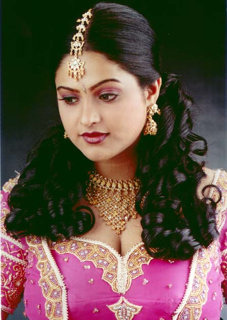 Hot Elements Actress Raasi Mantra Photo