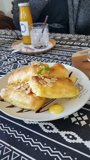 Kradas Cafe