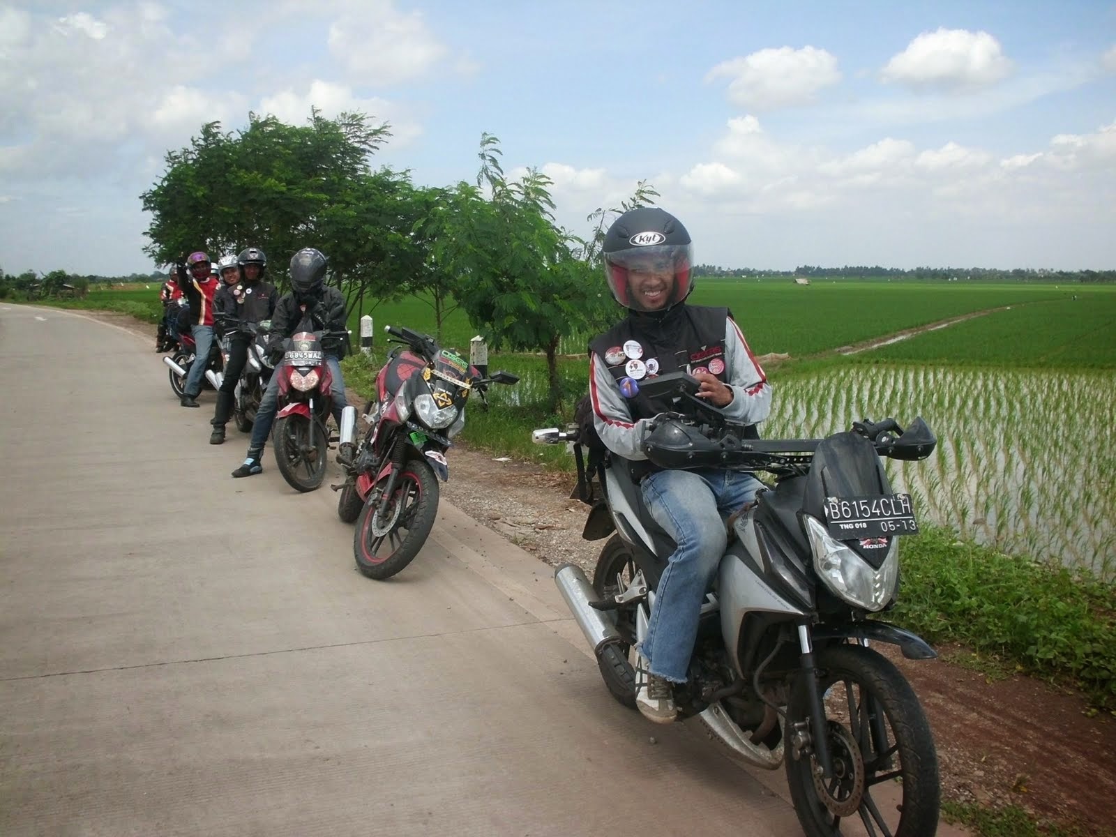 modifikasi honda cs1 2013