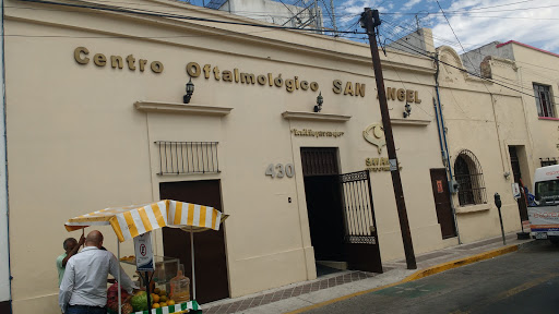 Centro Oftalmologico San Angel, Santa Monica 430, Zona Centro, 44100 Guadalajara, Jal., México, Clínica oftalmológica | Guadalajara