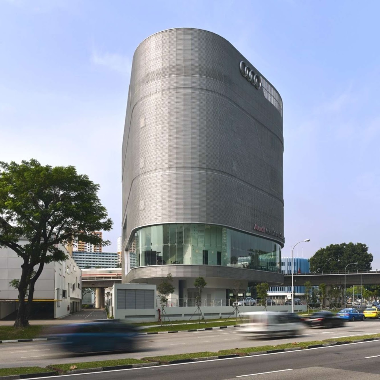01-Audi-Centre-Singapore-by-ONG&ONG