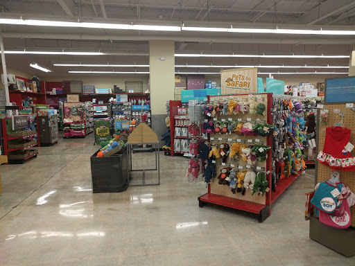 Pet Supply Store «Petco Animal Supplies», reviews and photos, 5938 Roswell Rd NE, Sandy Springs, GA 30328, USA