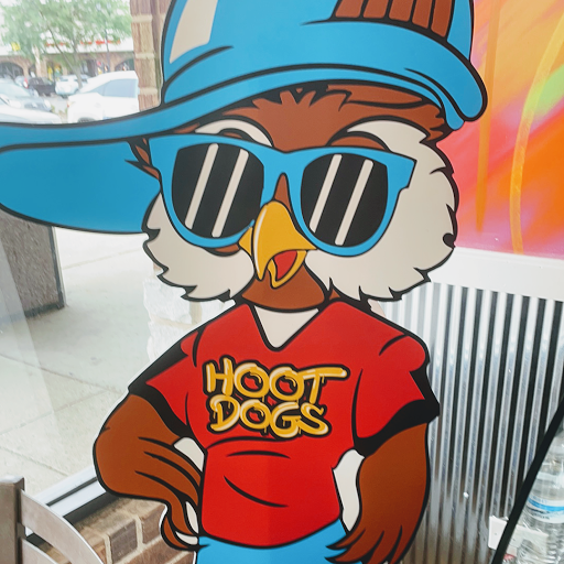 HOOT DOGS logo