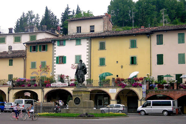 Giovanni da Verrazzano, Piazza Giacomo Matteotti, 28, 50022 Greve In Chianti Florence, Italy