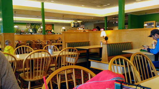 Restaurant «Sweet Tomatoes- Tigard», reviews and photos, 6600 SW Cardinal Ln, Tigard, OR 97224, USA