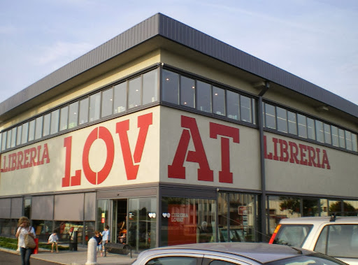 Libreria Lovat