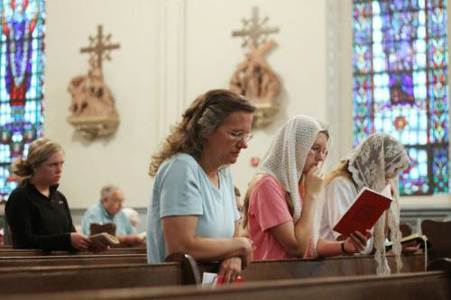 Growing Number Of Catholics Push For Return To Latin Mass