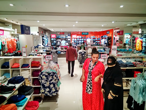 Pantaloons Store, Bharath Iskon Mall, Plot no.64, TP Schme No.3, 150 Ft ring Road, Off, Opp Parijat Party Plot, Kalawad Road, Rajkot, Gujarat 360005, India, Childrens_Clothes_Shop, state GJ