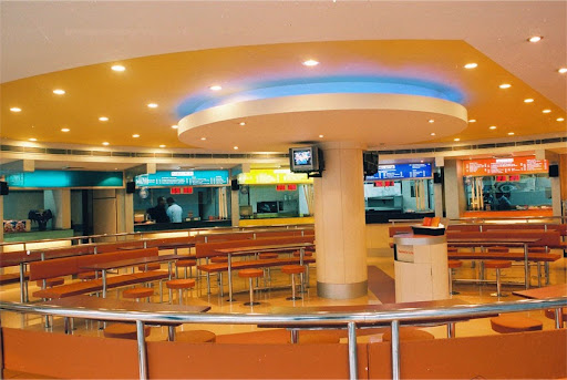 Shudh Vegetarian Food Court, 17A/32, Gurudwara Road, W.E.A, Near Metro Pillar No 98, 99, Opposite Jessa Ram Hospital, Karol bagh, New Delhi, Delhi 110005, India, Food_Court, state DL