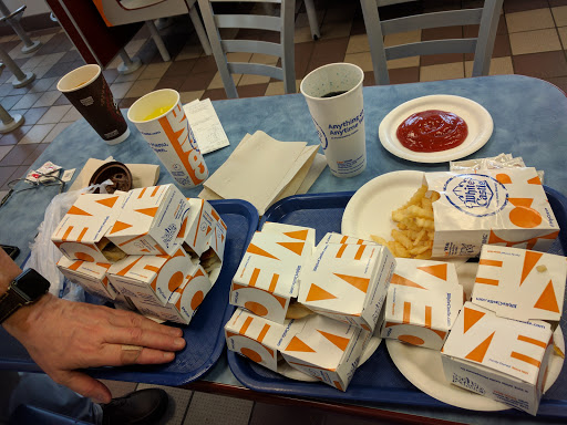 Fast Food Restaurant «White Castle», reviews and photos, 6207 Sunrise Hwy, Massapequa, NY 11758, USA