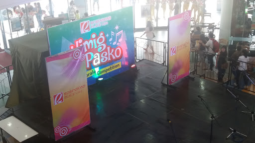 Robinsons Lipa