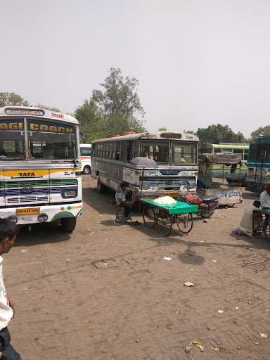 Mawana Bus Stand, Civil Lines Police Station Rd, Lalkurti Bazaar, Meerut Cantt, Meerut, Uttar Pradesh 250001, India, Bus_Interchange, state UP