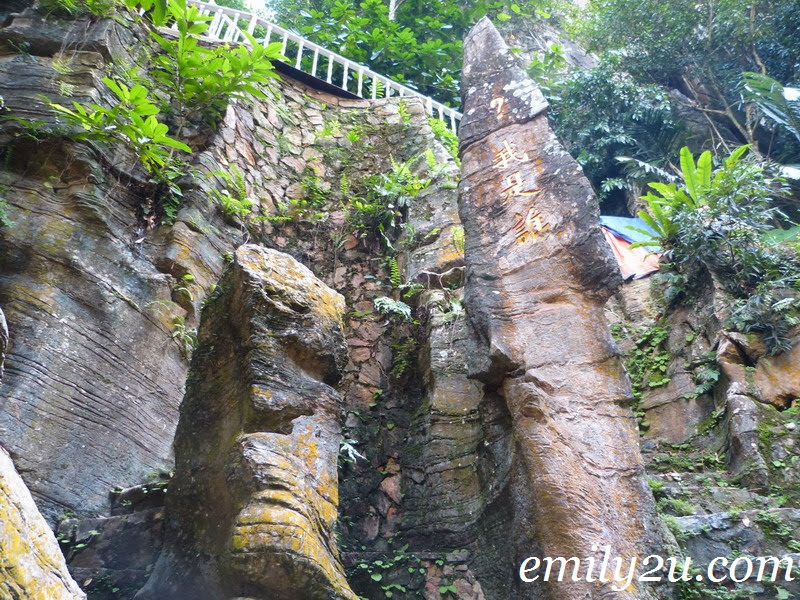 Miaw Yuan Chan Lin Cave Temple Ipoh