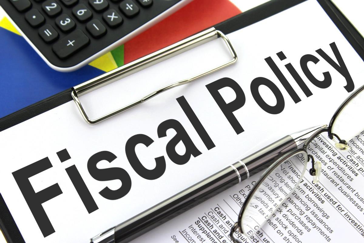 discretionary fiscal policy refers to