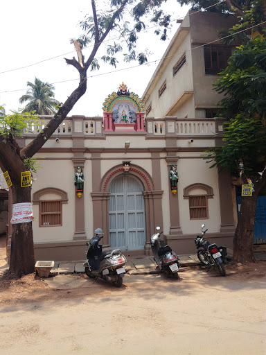 Digambar Jain Temple, Mahaveer Galli, Kamaripeth, New Hubli, Hubballi, Karnataka 580028, India, Jain_Temple, state KA