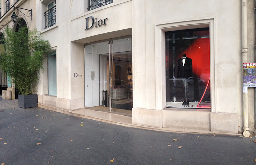 DIOR