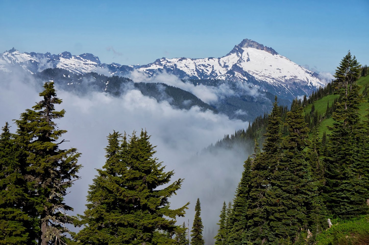 TR: Glacier Peak Solo Weekend