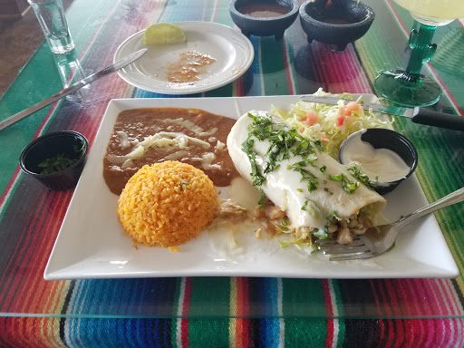 Mexican Restaurant «Polanco Mexican Resturant and Cantina», reviews and photos, 1058 E Commerce Blvd, Slinger, WI 53086, USA