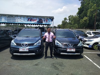 Photos of Nissan Datsun Indramayu