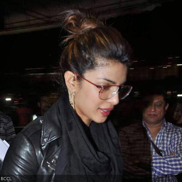 Priyanka Chopra spotted at the Mumbai airport. 