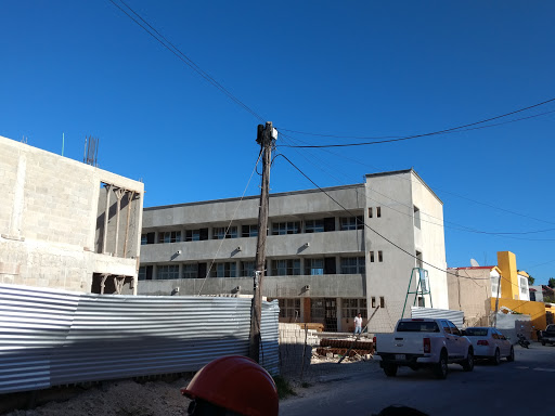 Centro Escolar Presidente Ruiz cortines, Av Republica SN, Barrio de Santa Ana, 24050 Campeche, Camp., México, Escuela primaria | CAMP