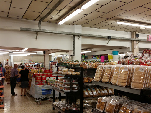 Supermercado Baronesa, Av. Miguel Motoki Ogushi, 191 - Parque Sao Rafael, São Paulo - SP, 08320-370, Brasil, Supermercado, estado São Paulo
