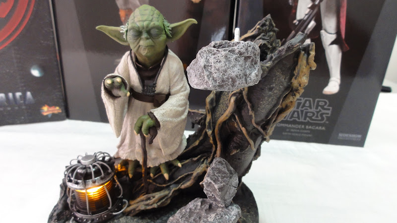 [Kotobukiya] Star Wars: Yoda The Empire Strikes Back - Ver. ARTFX Statue - Página 2 DSC01175