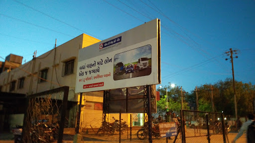 HDFC Bank ATM, Yashikama Chambers, Jubliee Circle, PN 15&16, Bankers Colony, Bhuj, Gujarat 370001, India, Private_Sector_Bank, state GJ